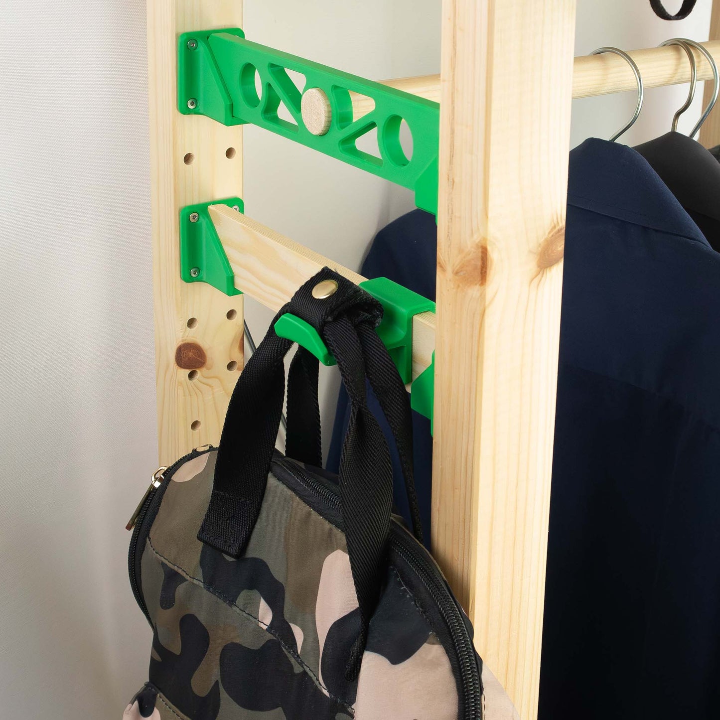 IKEA IVAR Querstrebe Seitenteil – 3D-gedruckte Halterung für zusätzliche Regalstrebe | Buchstütze, Fallschutz & Hakenhalter