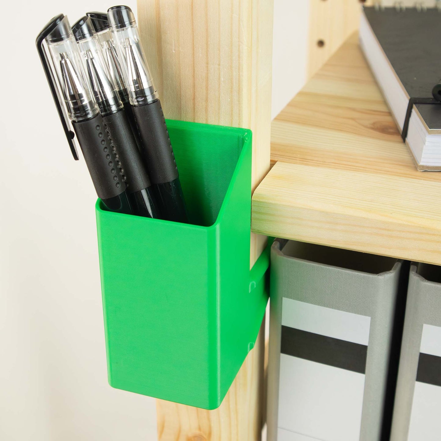 IKEA IVAR Regal Box groß und senkrecht, vorne an den Regalpfosten | Praktischer Organizer für Stifte, Werkzeug & Zubehör