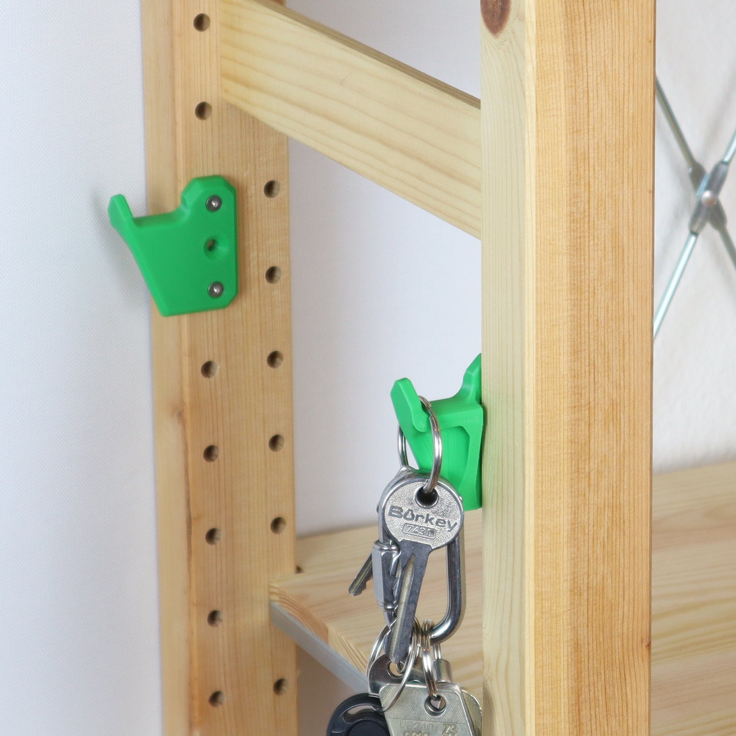 IKEA IVAR Haken für Regal Pfosten seitlich: Schmal, kurz und stabil als rechte und linke Ausführung