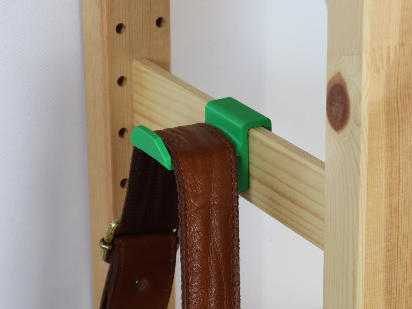 Haken für Ikea Ivar Regal Seitenteil: breit, lang und stabil