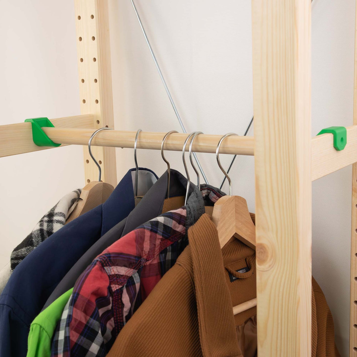 IKEA IVAR Kleiderstange für Querstreben | Aufhängung für Kleidung & Jacken | Zubehör für IVAR Regal